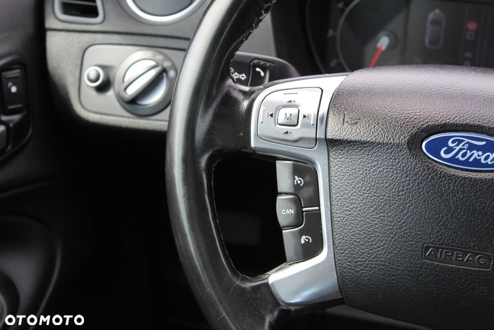 Ford S-Max 2.0 TDCi DPF Titanium - 22