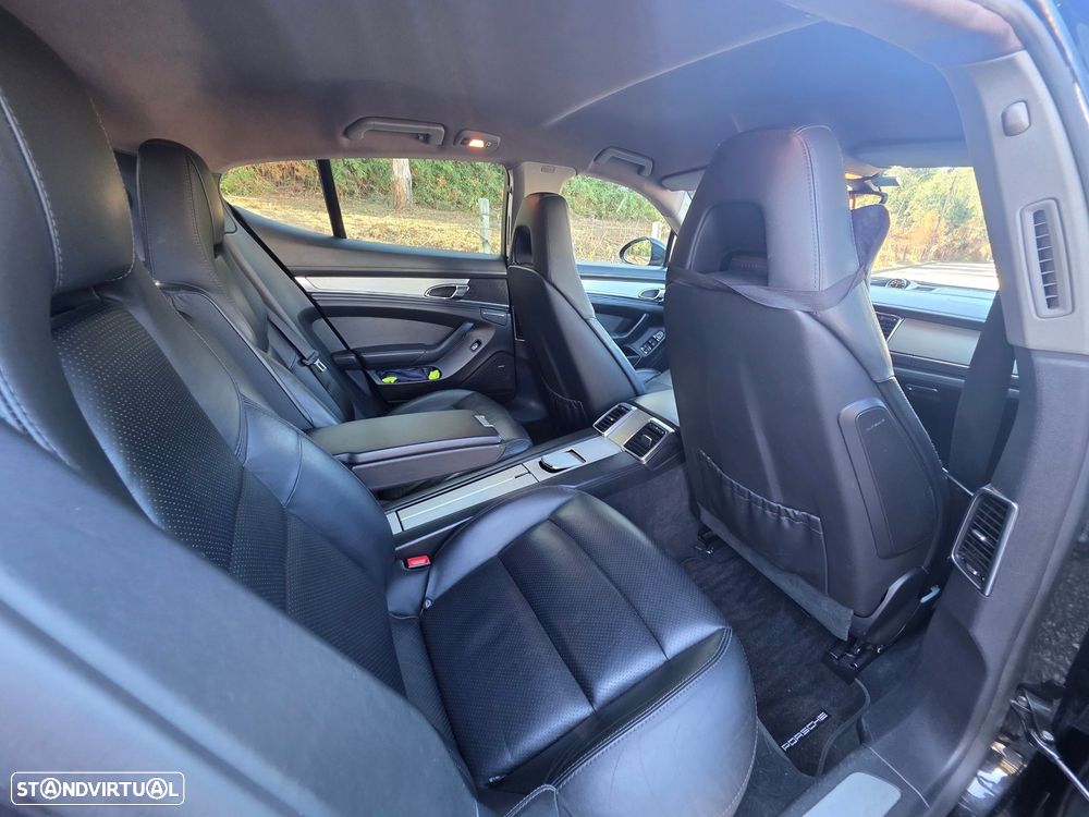 Porsche Panamera 3.0 V6 - 19