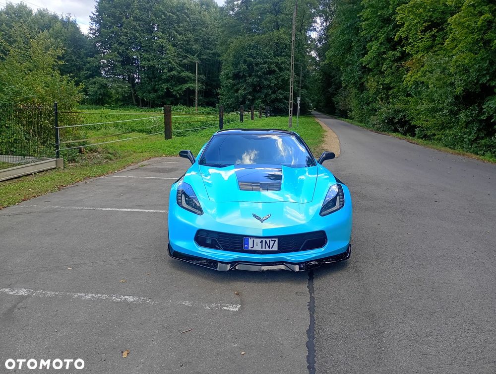 Chevrolet Corvette - 2