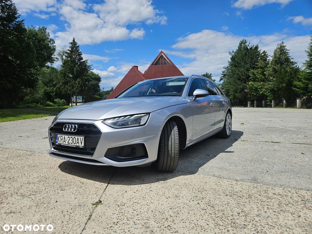 Audi A4 Avant 30 TDI S tronic advanced - 4