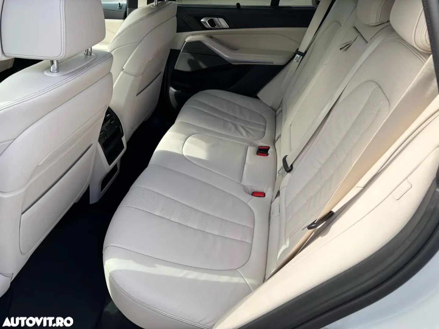 BMW X5 M M50d - 15