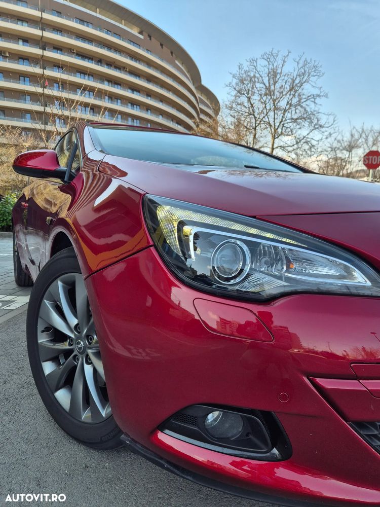 Opel Astra 1.4 Turbo - 11