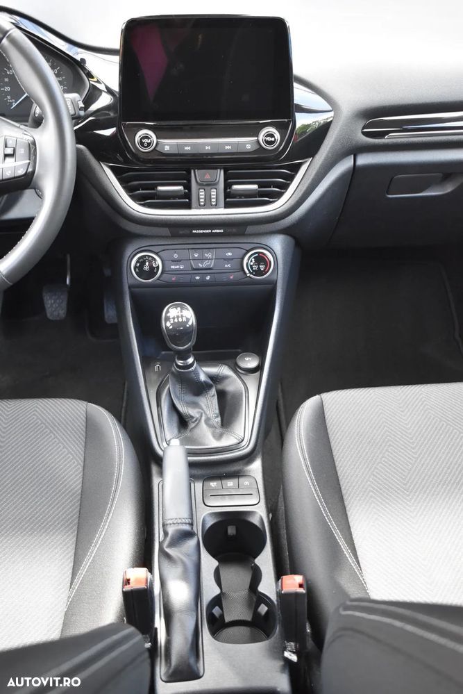 Ford Fiesta 1.0 EcoBoost mHEV Trend Connected - 21
