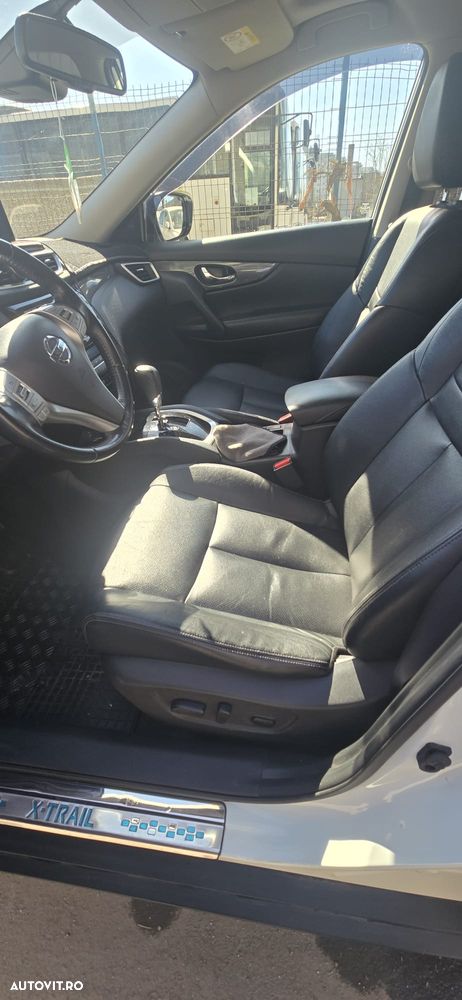 Nissan X-Trail 1.6 dCi Xtronic Tekna - 23