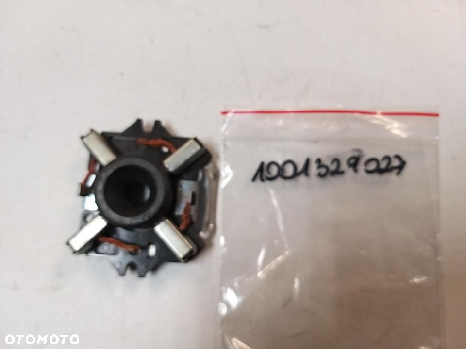 Szczotkotrzymacz rozrusznika Uno 1,0 1,1  89-95 Uno 1,0 95-10 tipo 1,1 87-93 Panda ancia Y10 9941317 - 1