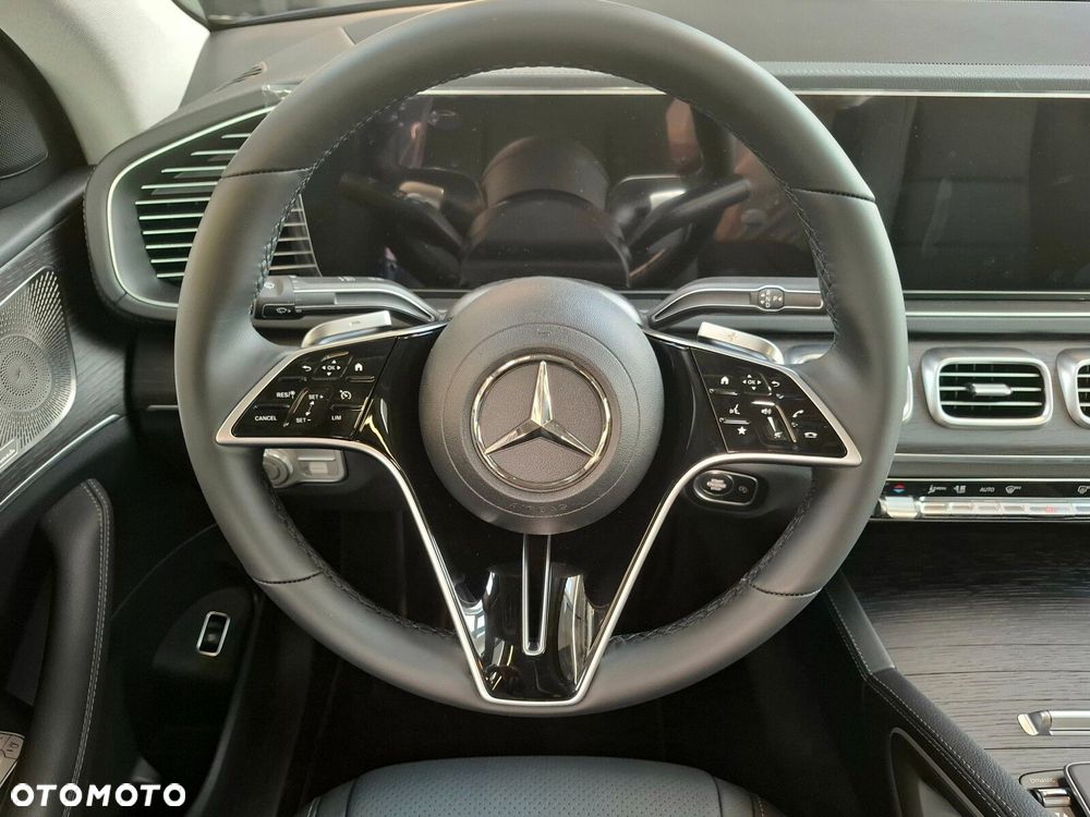 Mercedes-Benz GLE - 17
