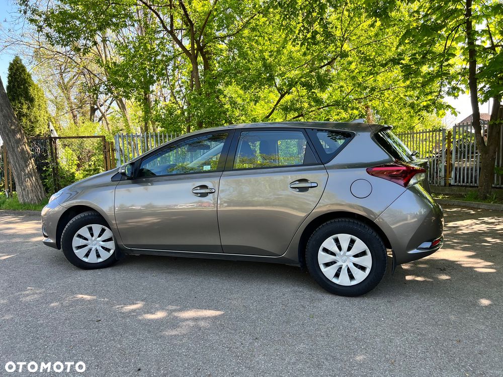 Toyota Auris 1.6 Active - 5