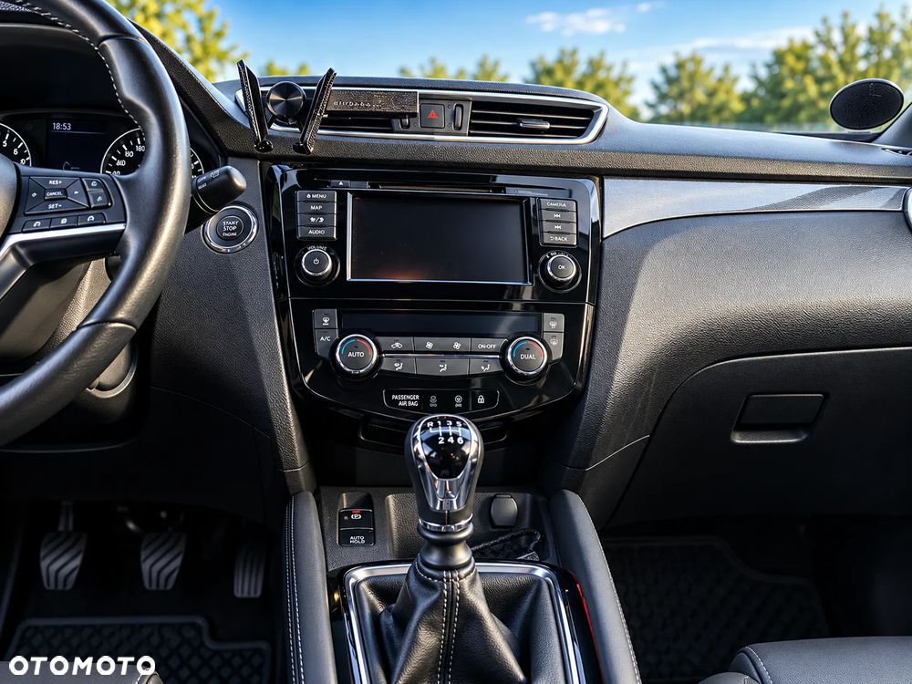 Nissan Qashqai 1.3 DIG-T Tekna+ - 11