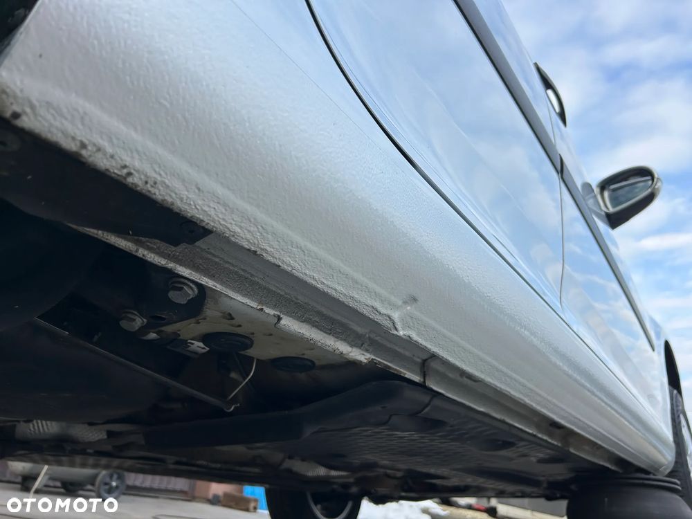 Volkswagen Golf - 20