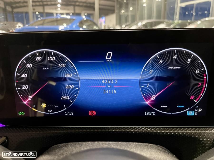 Mercedes-Benz A 200 AMG Line Aut. - 13