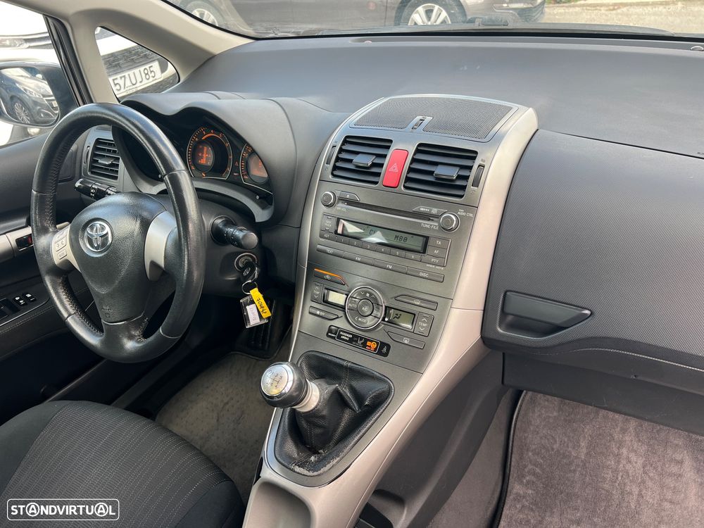 Toyota Auris - 7