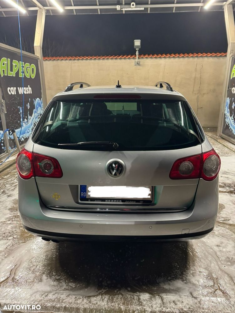 Volkswagen Passat 2.0 TDI Comfortline - 3
