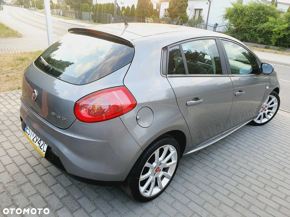 Fiat Bravo 1.4 T-JET 16V Dynamic - 21