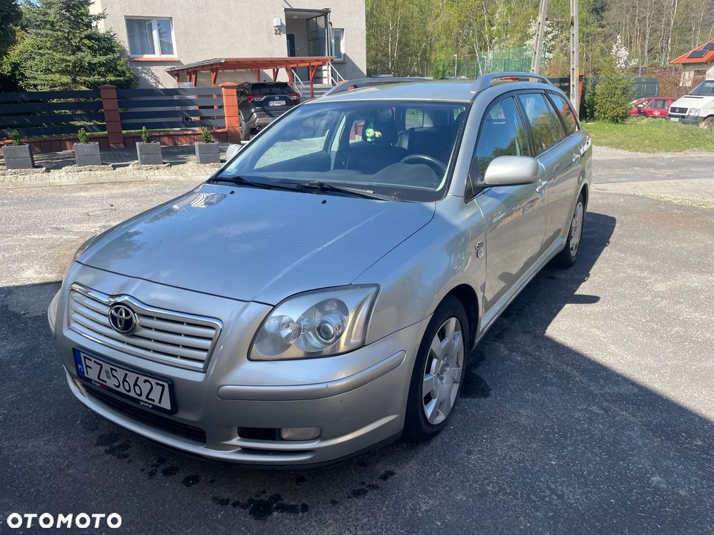 Toyota Avensis 2.0 D-4D Sol - 1