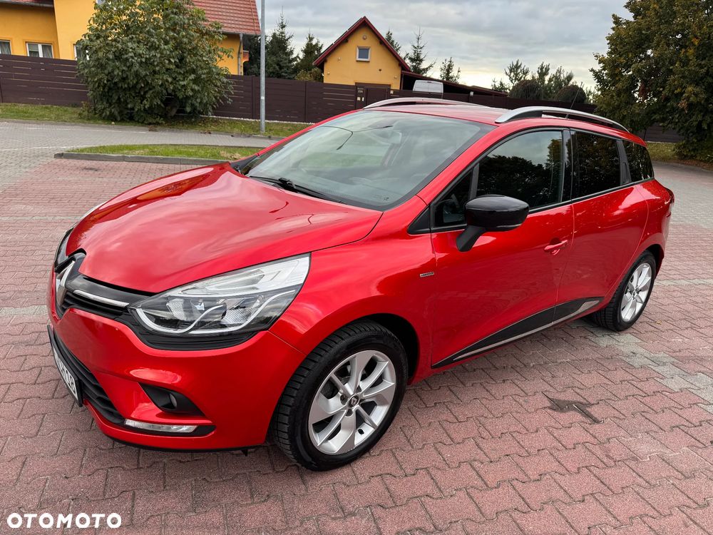 Renault Clio - 23