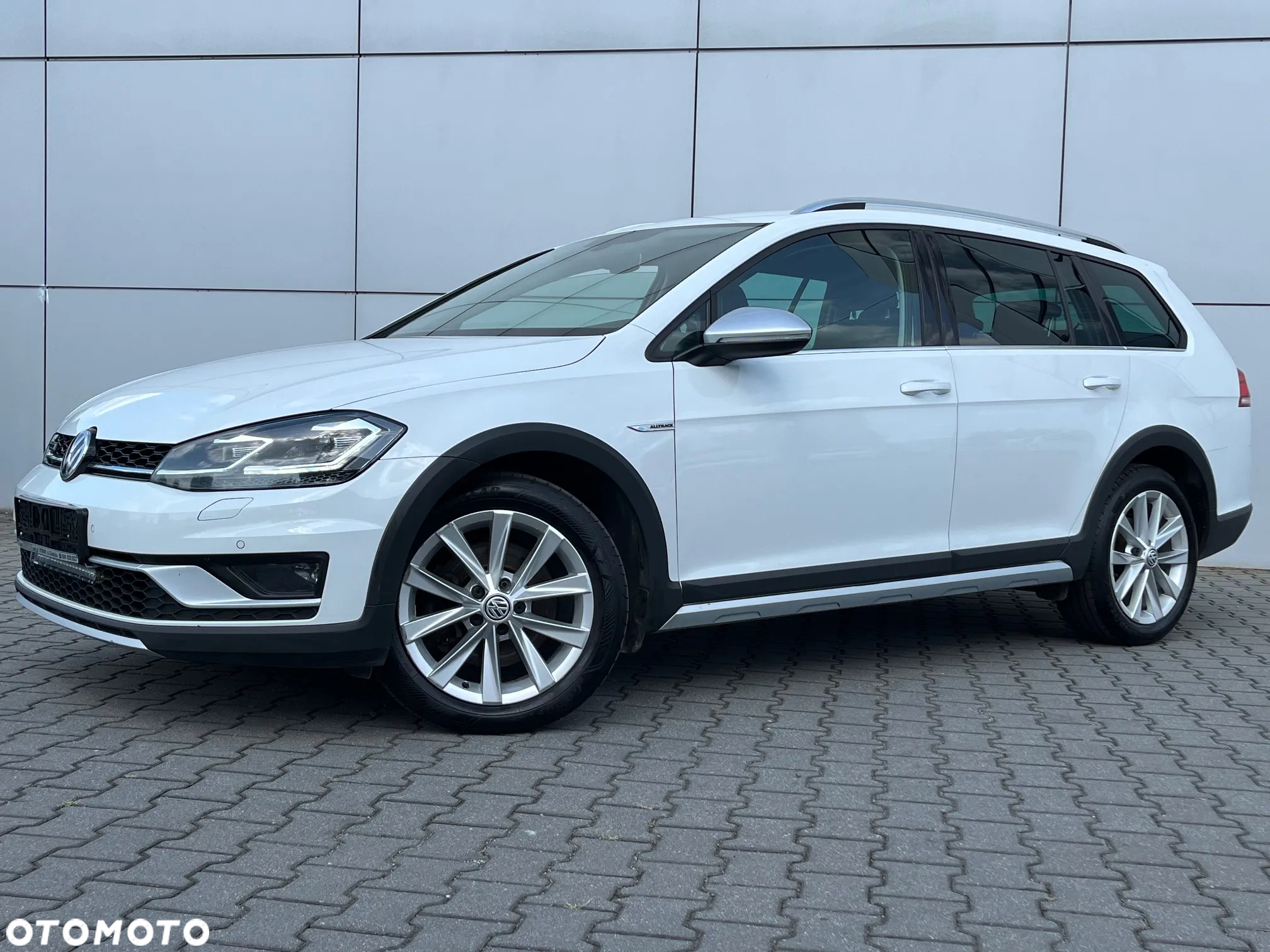 Volkswagen Golf Alltrack 2.0 TDI BMT 4Mot DSG - 3