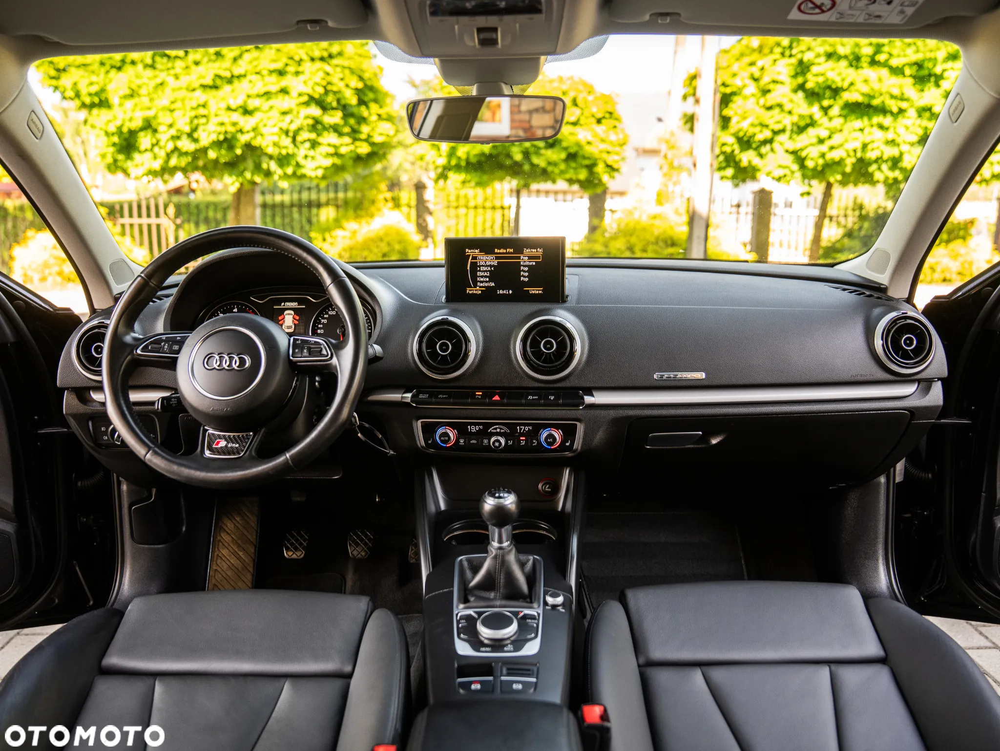 Audi A3 2.0 TDI Sportback (clean diesel) quattro S line Sportpaket - 31