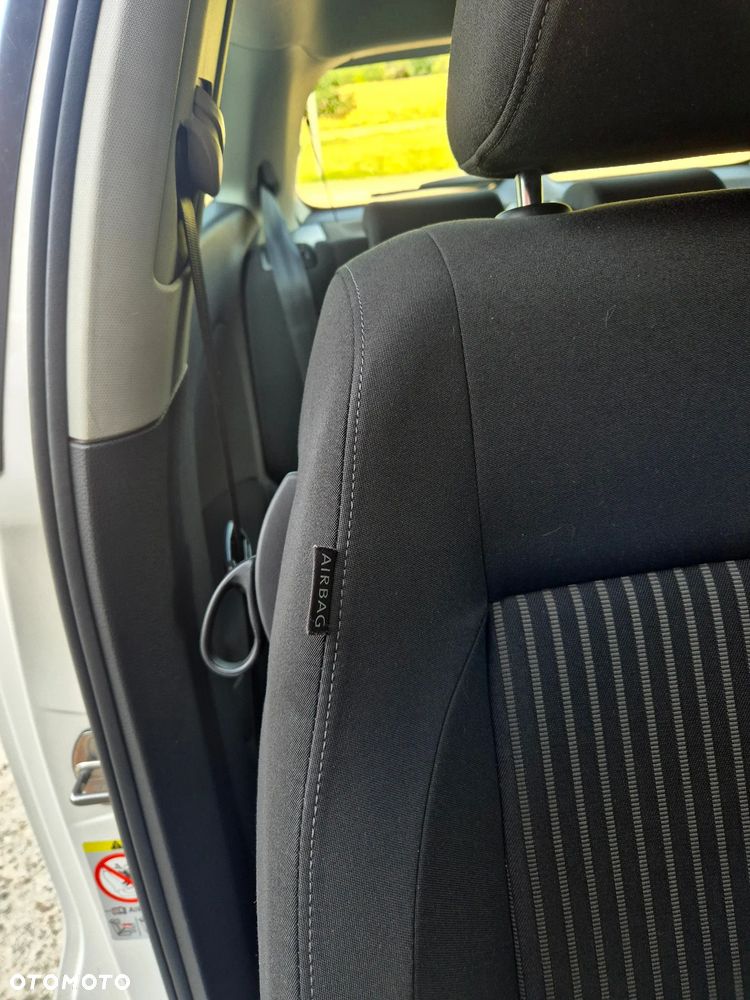 Volkswagen Polo 1.4 16V Highline - 17