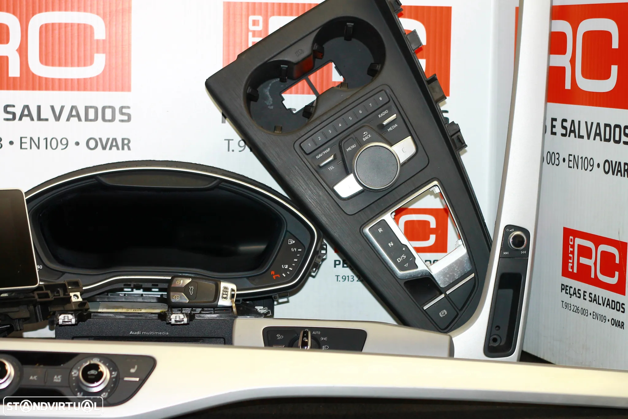CONJUNTO AUDI A4 8W - 3