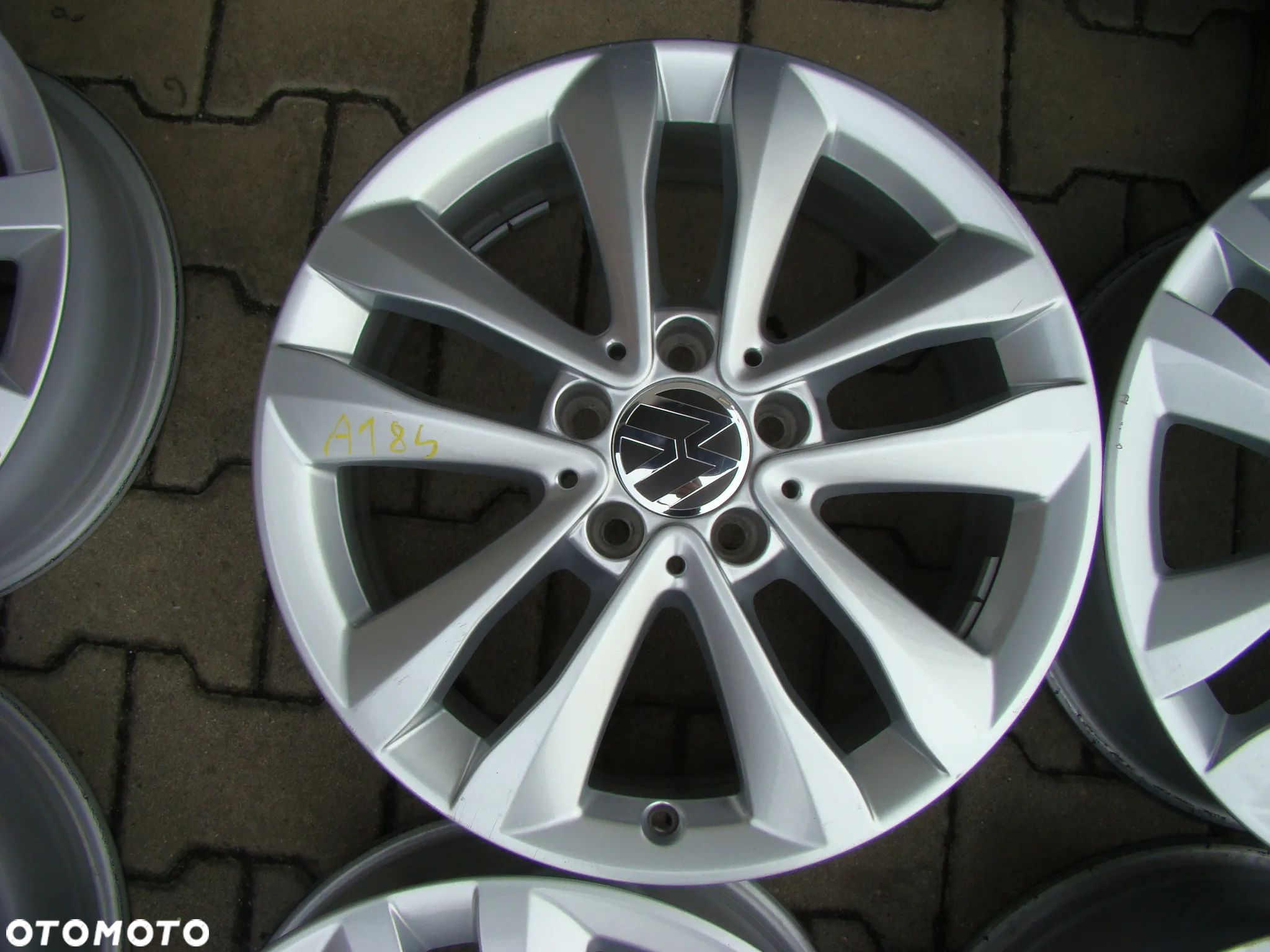 a184 5x112 VW Caddy Jetta Touran Golf V VI VII VIII Plus SportsVan Passat B7 B6 7jx17 - 2