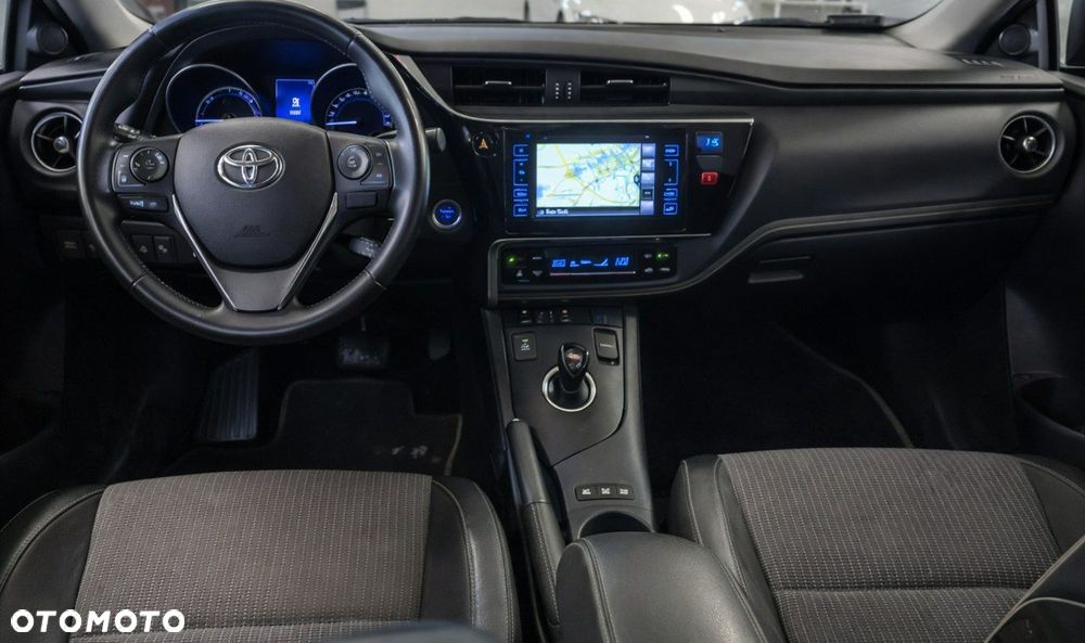 Toyota Auris Hybrid 135 Prestige - 14