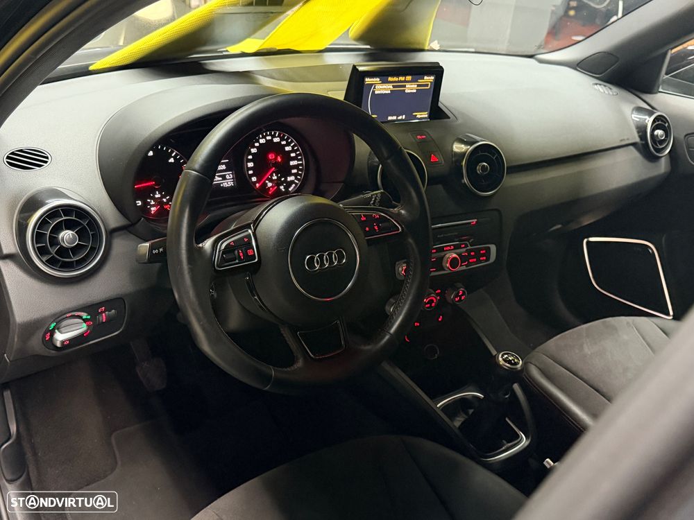 Audi A1 Sportback 1.6 TDI S-line - 6