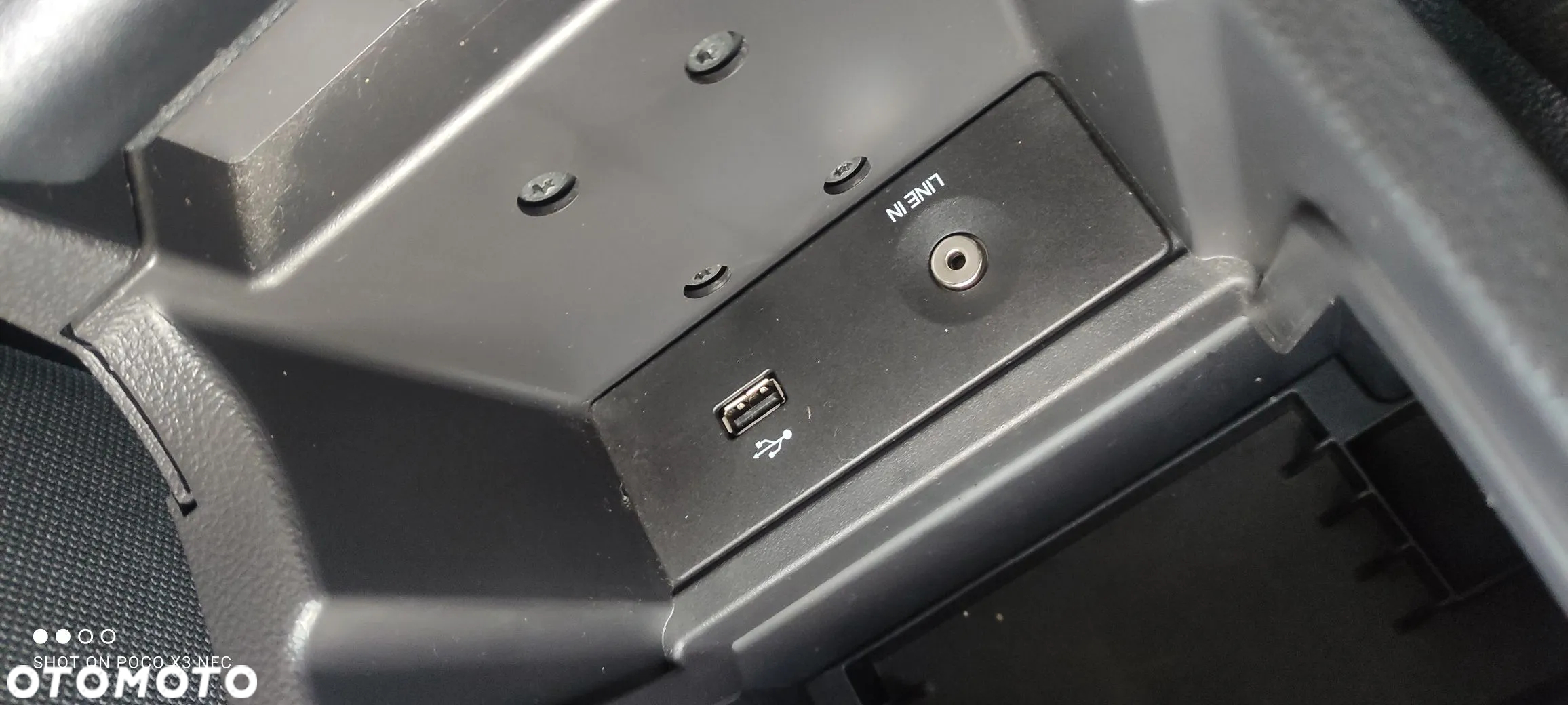 Ford Focus 1.6 EcoBoost Titanium - 25