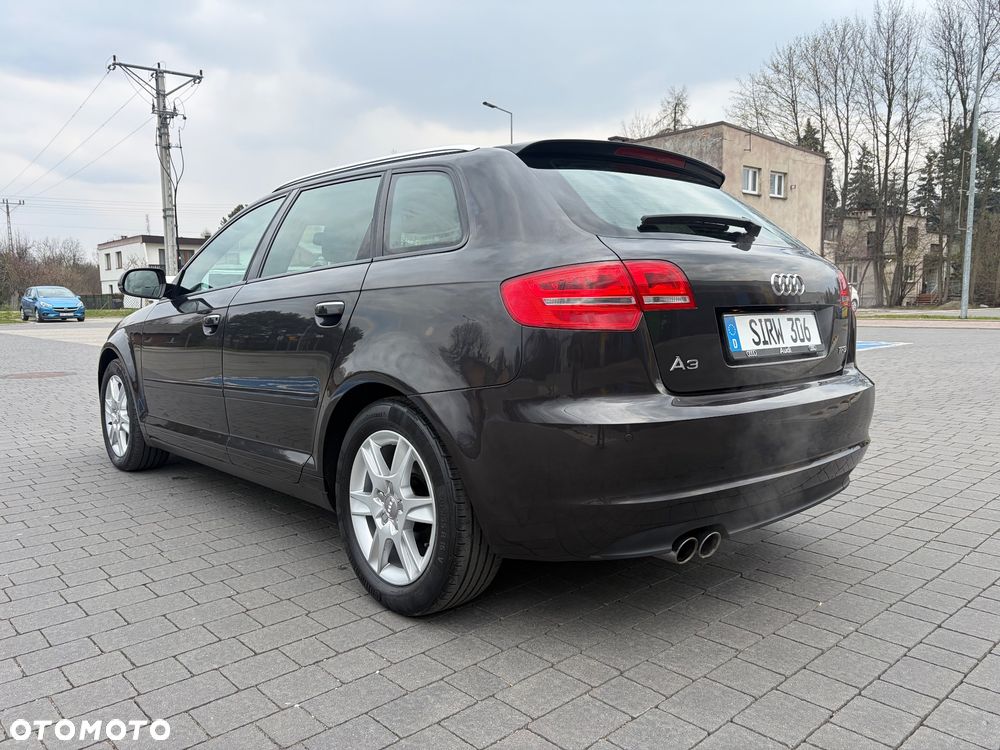 Audi A3 Sportback - 3