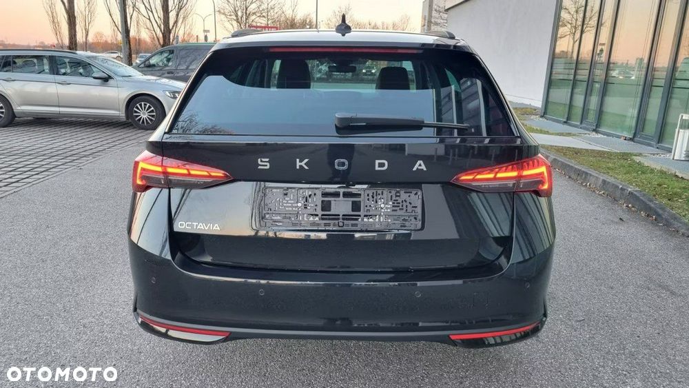 Skoda Octavia - 5