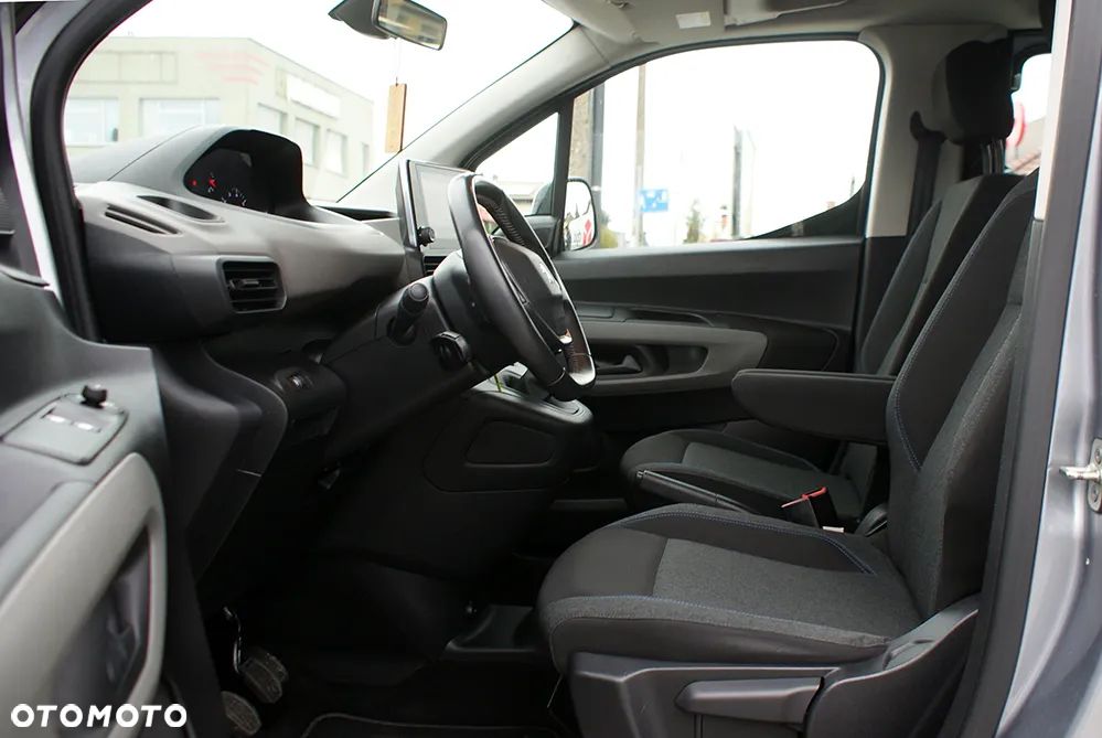 Peugeot Rifter 1.5 BlueHDI Active Pack S&S - 17