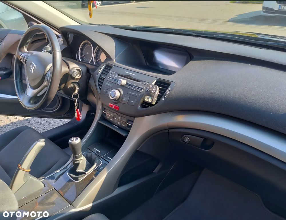 Honda Accord - 13