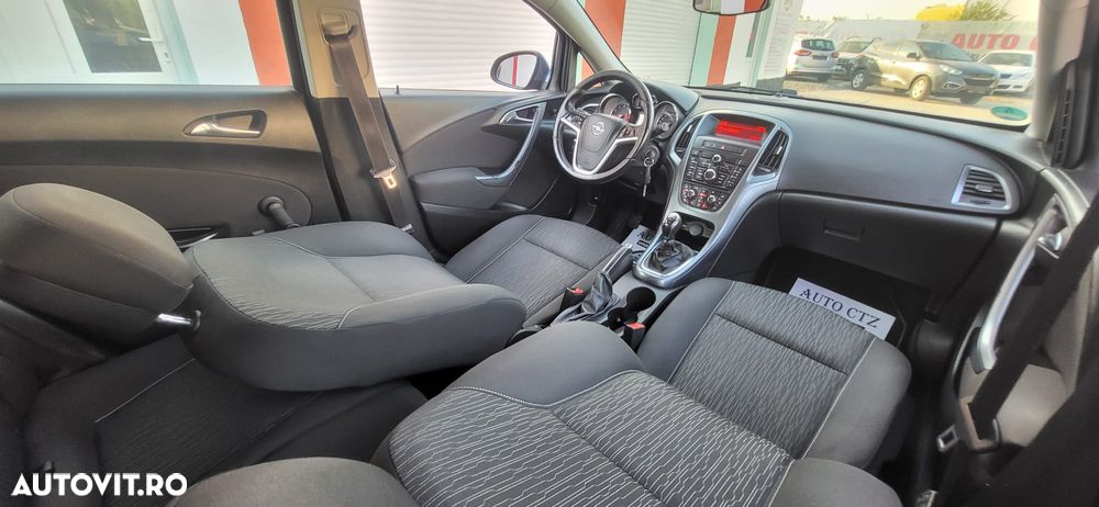 Opel Astra - 24