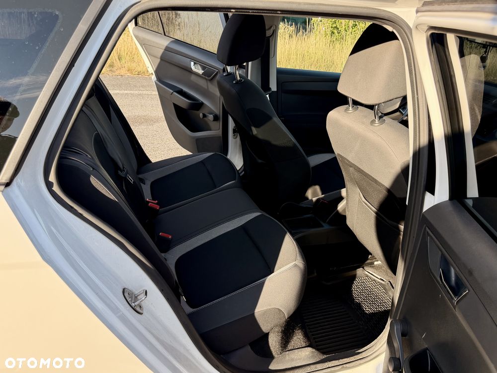 Skoda Fabia 1.0 TSI Ambition - 10