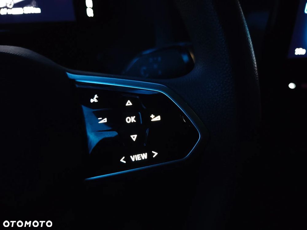 Volkswagen ID. Buzz - 10