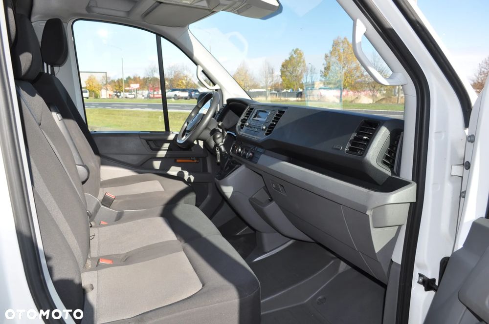 Volkswagen Crafter - 11