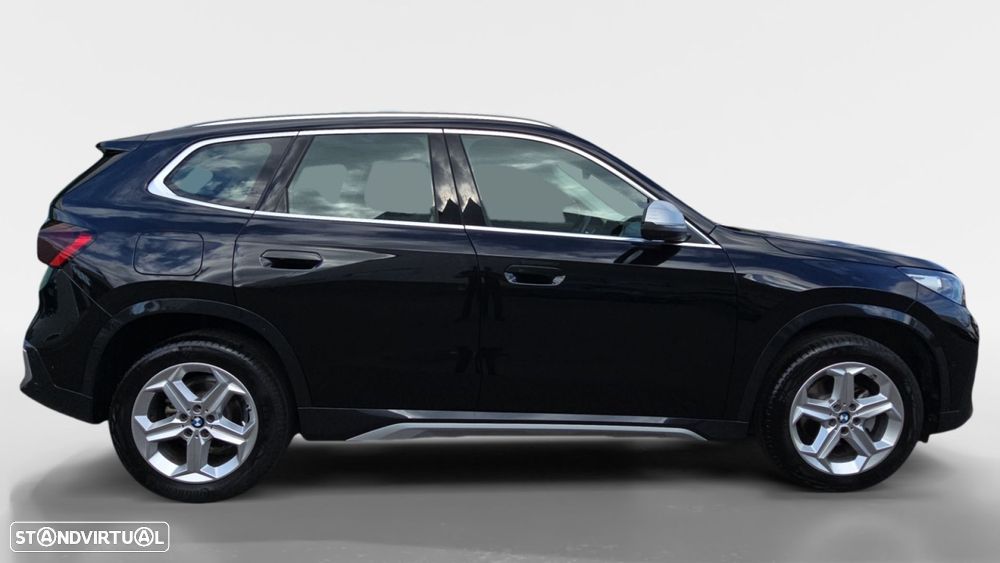 BMW X1 sDrive18i xLine - 8