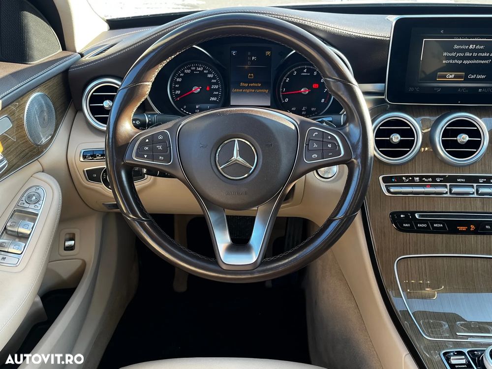 Mercedes-Benz C 400 4MATIC - 13