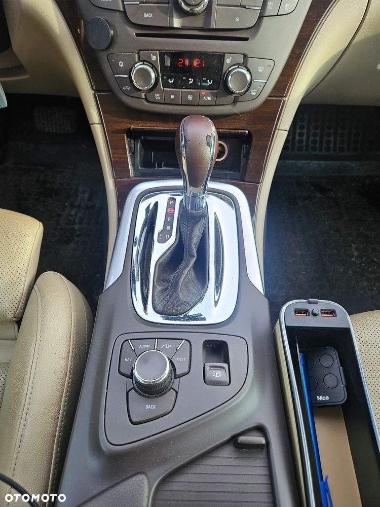 Opel Insignia 2.0 Turbo 4x4 Sport - 1