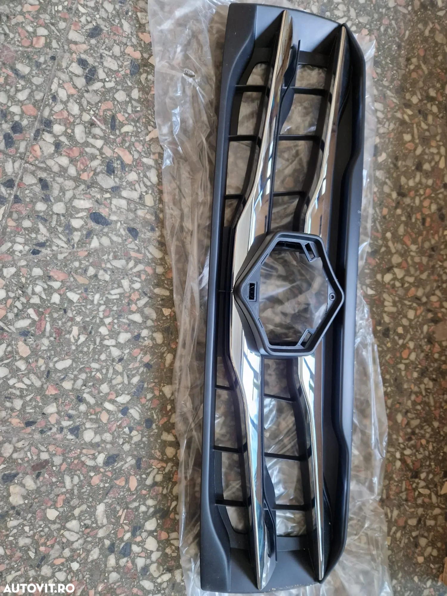 GRILA RADIATOR - SX4 - 2