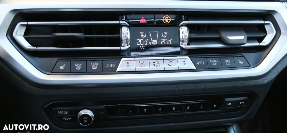 BMW Seria 3 330e xDrive AT PHEV - 28