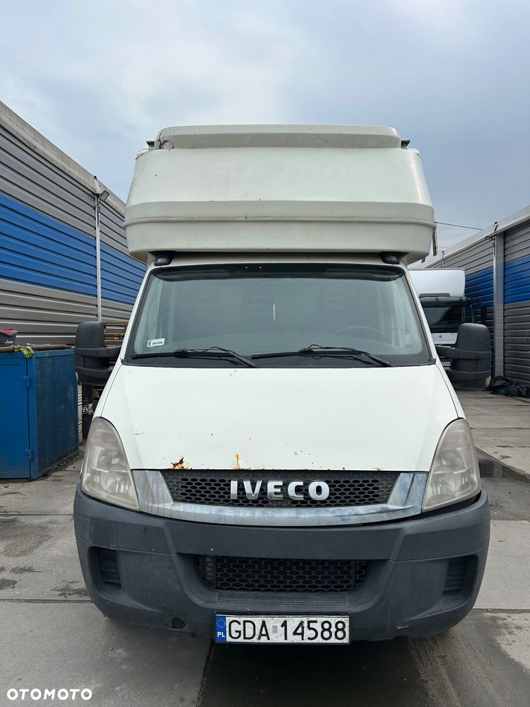 Iveco Daily 35C15 - 1