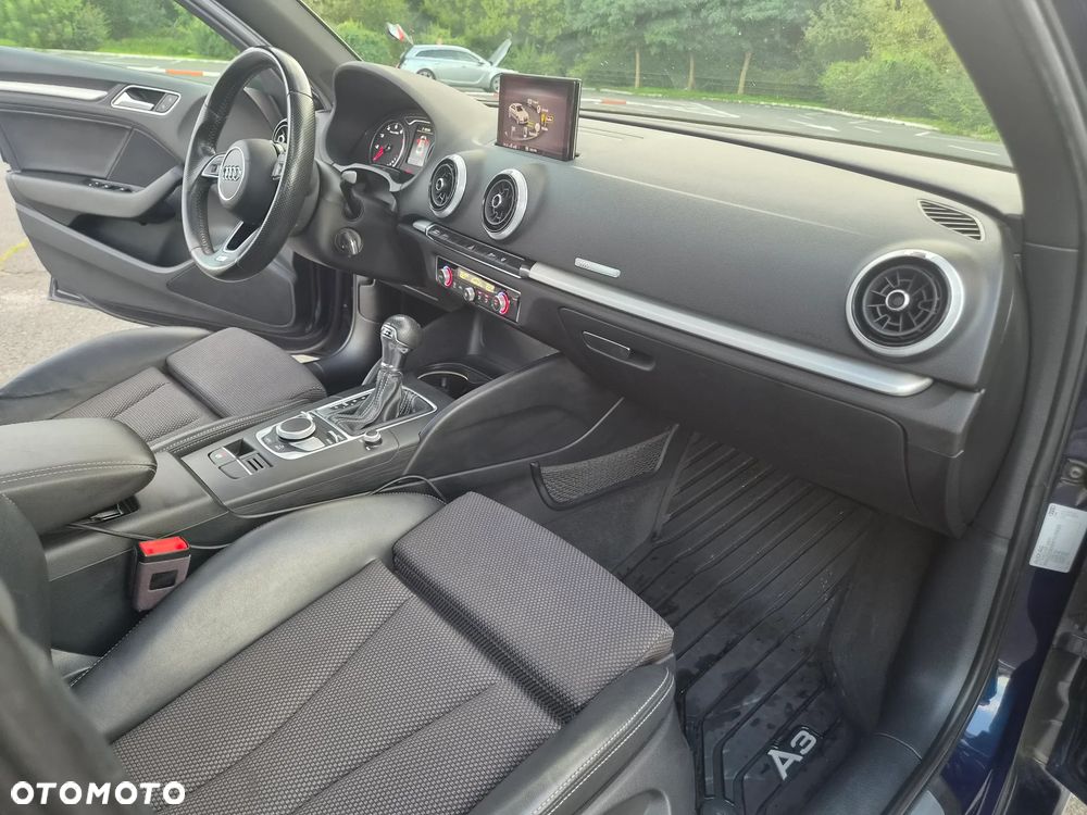 Audi A3 Limousine 1.4 TFSI CoD Sport S tronic - 17