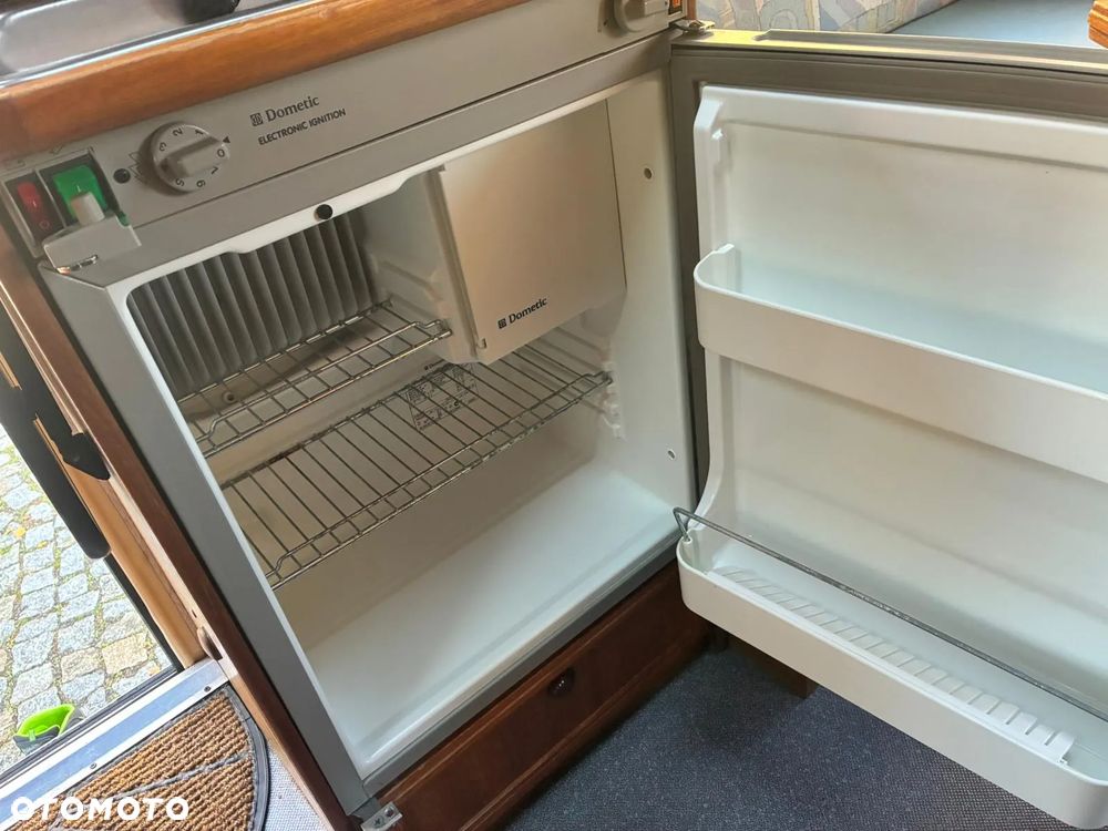 Volkswagen T4 KARMANN GIPSY - 20