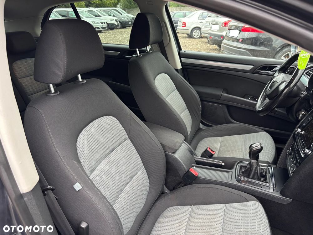 Skoda Superb 1.8 TSI Exclusive - 25