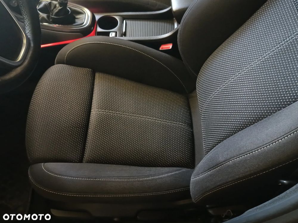 Opel Astra 1.4 T Cosmo - 38