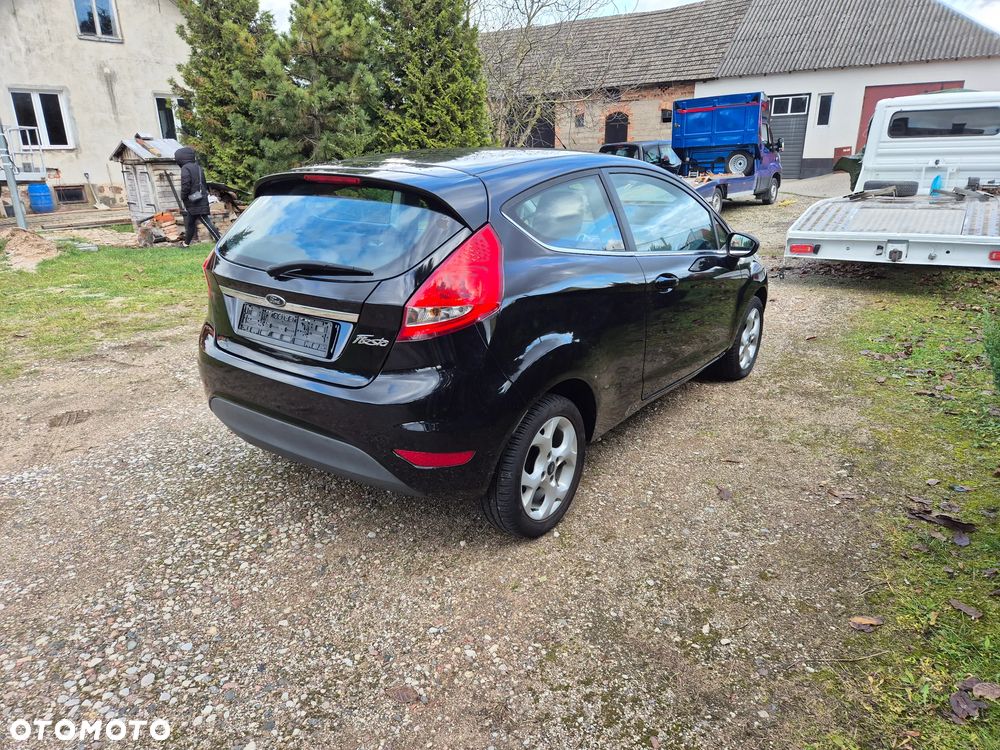 Ford Fiesta 1.25 Titanium - 4