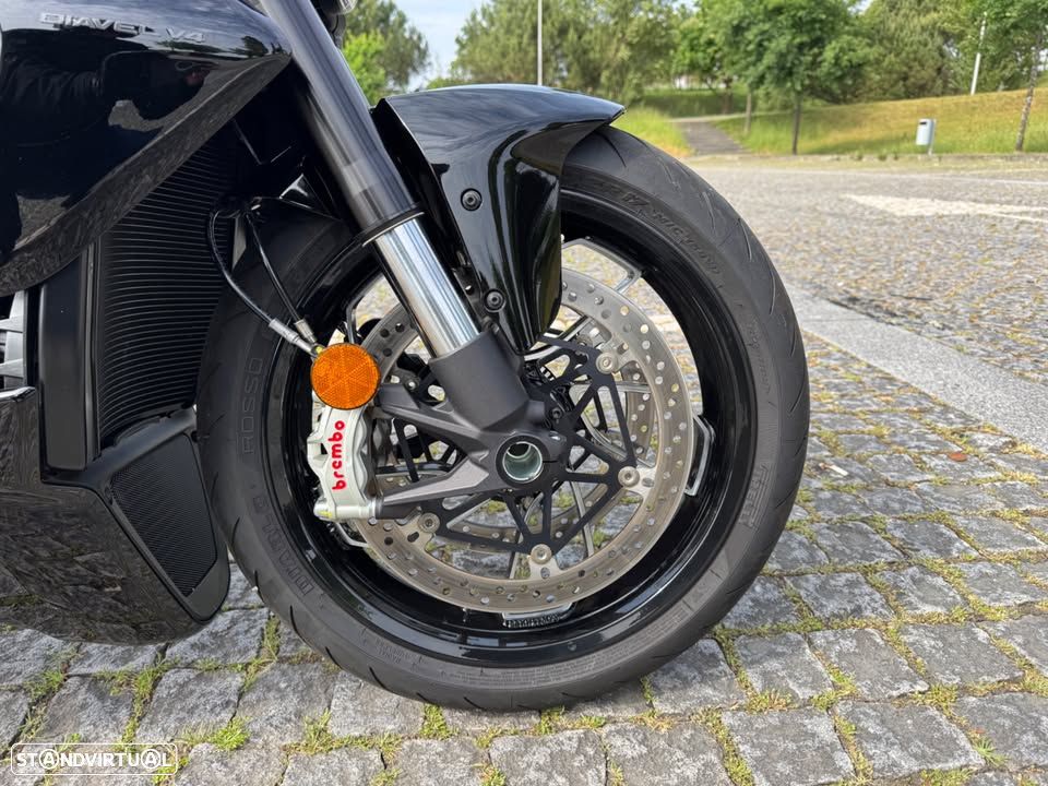 Ducati Diavel V4 Thrilling Black - 19