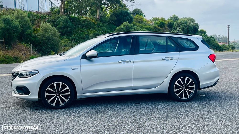 Fiat Tipo Station Wagon 1.3 M-Jet Lounge Tech - 10