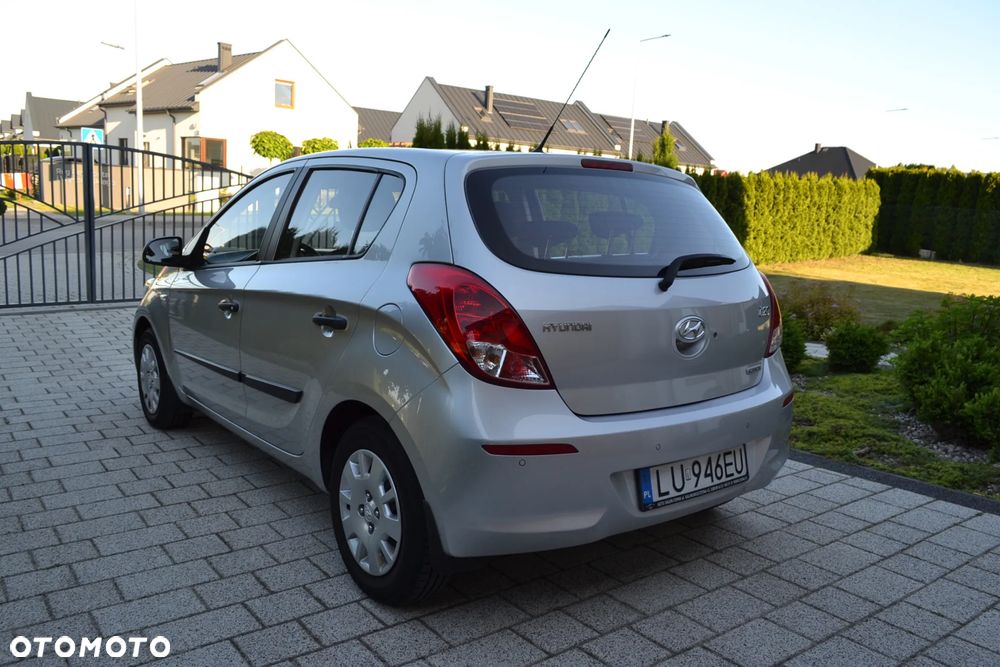 Hyundai i20 1.1 CRDi Comfort - 4