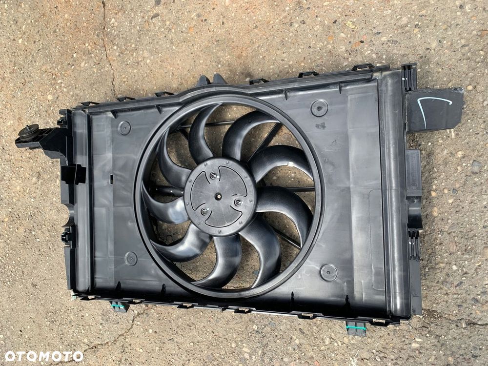 Wentylator obudowa chłodnic TESLA MODEL 3 - 2